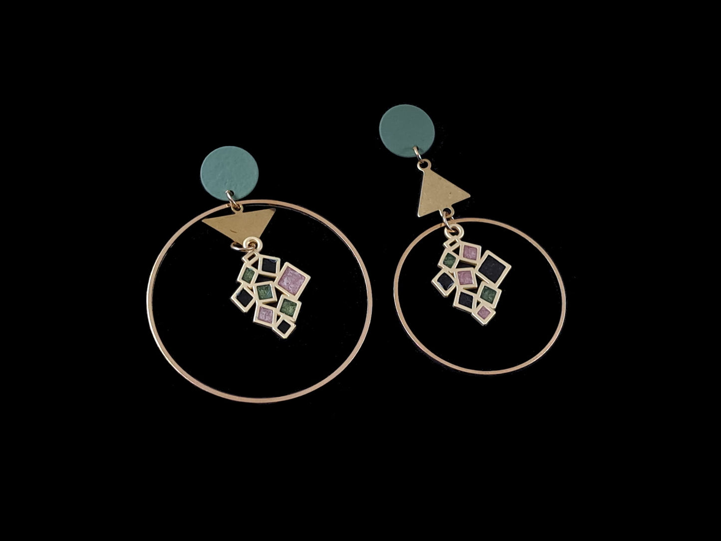 Oorringen Kubusjes // goud - groen - roze -zwart