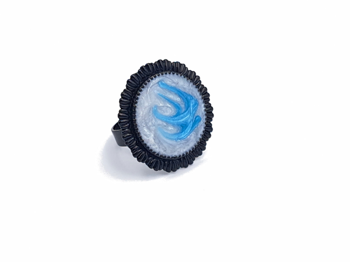 Ring Bloem // zwart - blauw - wit